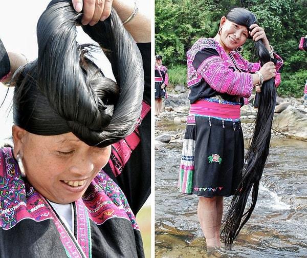9. Dünyadaki en uzun saça sahip kadınlarla tanınan Çin'in Huangluo Red Yao köyünde saçların uzunluğu yaklaşık olarak 1 metredir.