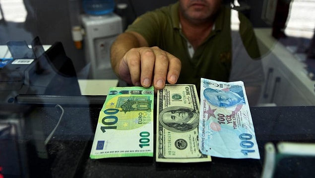 'Dalgalı kur rejimine bağlı kalacağız'