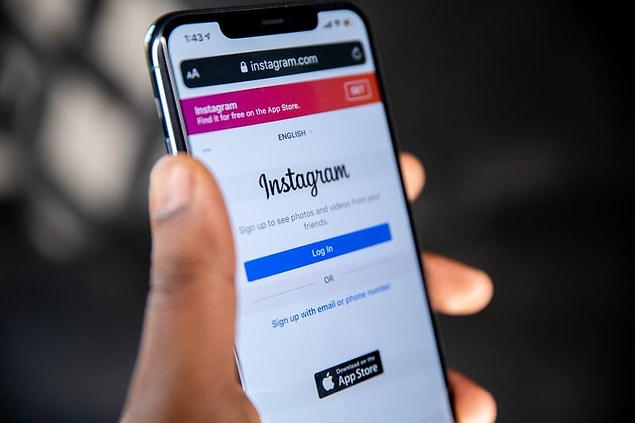 5. "Instagram'dan tanımadığım birinden mesaj aldım. Mesajı atan kişi kocamın metresinin kocasıymış... Bana yaptıkları her şeyi anlattı."