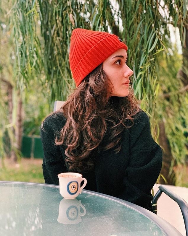 Kendisi son zamanlarda 'Uyanış Büyük Selçuklu' dizisinde Turna Hatun karakterine can veriyor.