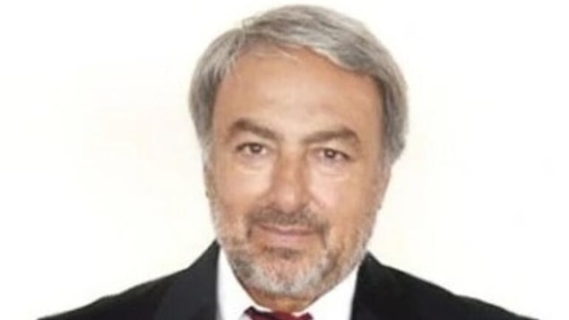 Kaya Akarsu Kimdir?