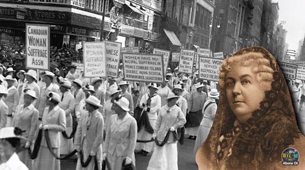 1800'lü yıllarda Amerikalı yazar ve aktivist Elizabeth Cady Stanton gibi isimlerin kadınların seçme ve seçilme hakkı olmayışını protesto ederken ruj sürmeleri makyaj ve kadının özgürlüğünü ilişkilendirdi.