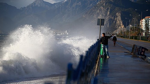 Meteorolojiden Uyarı: İstanbul ve Trakya Çevresinde Fırtına Bekleniyor