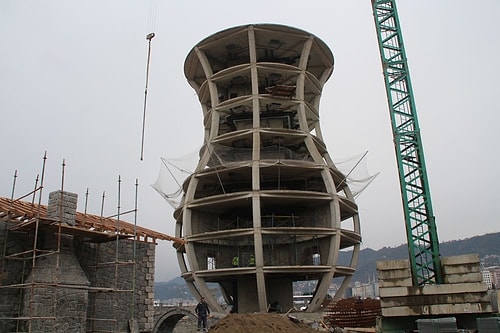 30 Metre Yüksekliğinde: Rize'ye Dünyanın En Büyük Çay Bardağı Yapılıyor