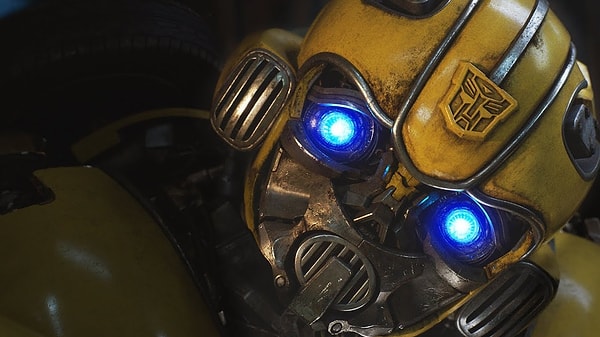 Bumblebee Konusu Nedir?