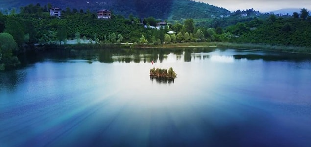 6. Gaga Gölü