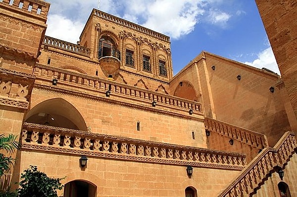 11. Midyat Konuk Evi