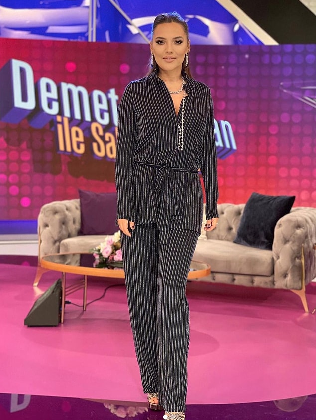 9. Demet Akalın'ın TikTok için söylediği sözler yeni bir akım haline getirildi!