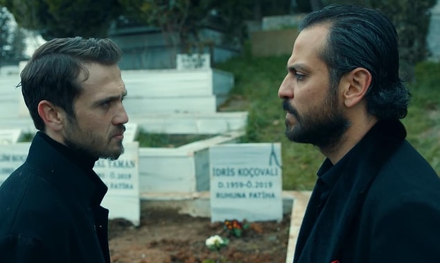12. 'Çukur'un durumu ise karışık. Reytingini artırdı ama sıralamada 2 sıra düştü. Bu sezon kesin olarak final yapacağı için heyecan dozu yükseliyor, bir sonraki ay ilk 10'a girme ihtimali yüksek.