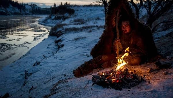 3. Diriliş filminde, Leonardo DiCaprio sahte yapılan bizon karaciğerini çok gerçekçi bulmadığı için çiğ halini yemeye gönüllü oldu.