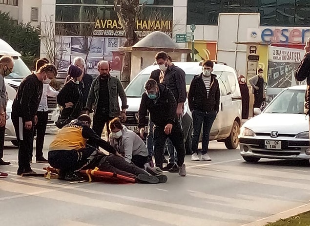 S.K. yaralanırken, haber verilmesi üzerine gelen sağlık ekiplerince Sakarya Eğitim ve Araştırma Hastanesi’ne kaldırılarak tedaviye alındı.