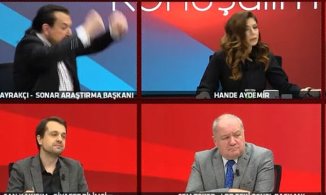 Hakan Bayrakçı'nın Ayasofya imamı ile ilgili söylediği sözleri eleştiren AKP'li Abdurrahman Uzun "Siz o imam diyemezsiniz, saygısızca konuşamazsınız" dedi. Uzun'a cevap veren Bayrakçı "Siz de amirallere ahlaksız şerefsiz dediniz" dedi.