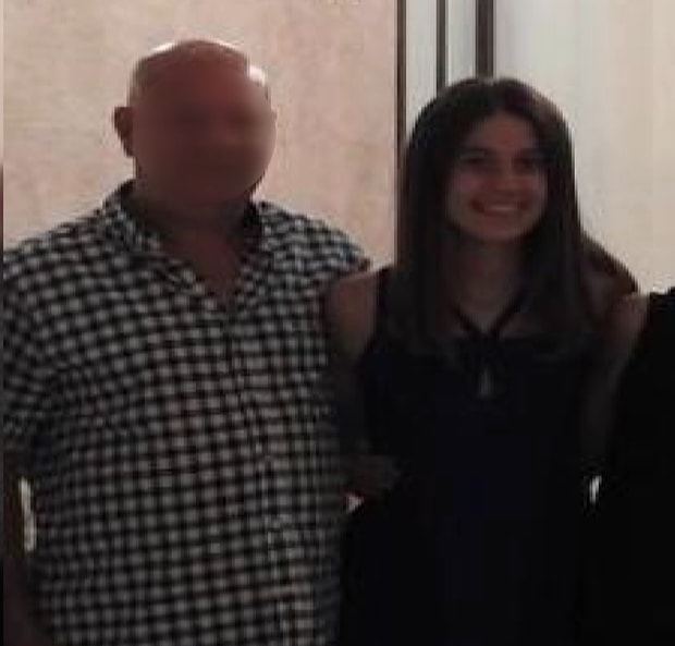 doktor olabilmek icin turkiye nin gizli zenginlerinden biri olan babasina dava acti doktor olabilmek icin turkiye nin gizli zenginlerinden biri olan babasina dava acti