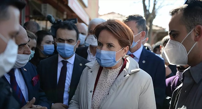 Akşener Açıklamalarına 'Zevzeklik' Dediği Amirallerin Gözaltılarına Tepki Gösterdi