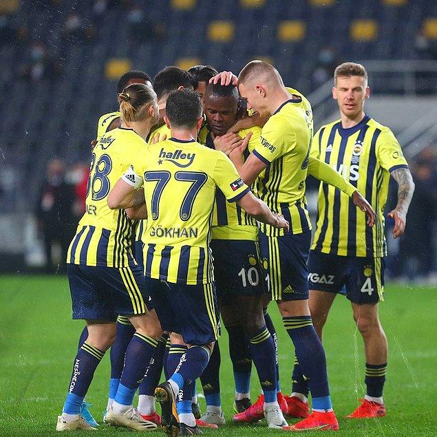 Fenerbahçe bu galibiyetle puanını 62'ye çıkardı ve lider Beşiktaş'la puan farkını 2'ye indirdi.
