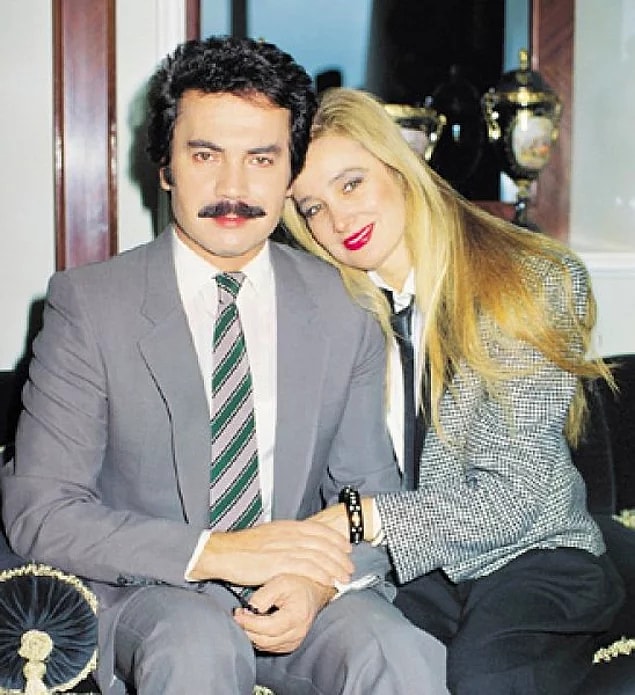 1. Sevim Emre, Güvenç Dağüstün tarafından eşi Orhan Gencebay ile ilgili yazılan yazıya tepki gösterdi!