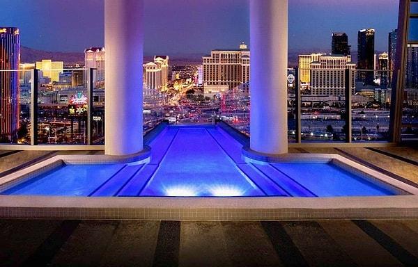 10. Palms Casino Resort'un Sky Villası - Las Vegas (163.000 Türk Lirası)