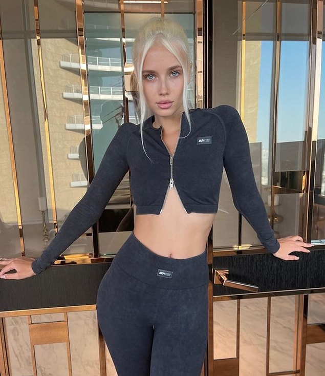 Sizi Polina Malinovskaya’yla tanıştıralım. Kendisi bir Influencer olmanın yanı sıra aynı zamanda bir komedyen.