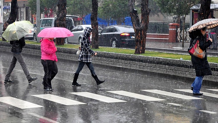 İstanbul’da Bu Akşam İçin Sel ve Su Baskını Uyarısı! Soğuk ve Yağışlı Hava Geliyor