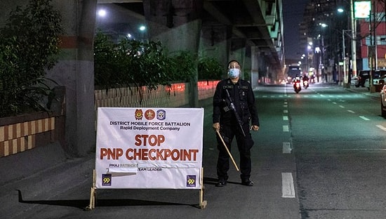 Koronavirüs Yasaklarını İhlal Gerekçesiyle 300 'Squat' Cezası Verilen Genç Hayatını Kaybetti