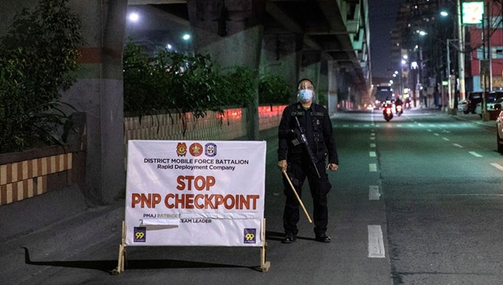 Koronavirüs Yasaklarını İhlal Gerekçesiyle 300 'Squat' Cezası Verilen Genç Hayatını Kaybetti