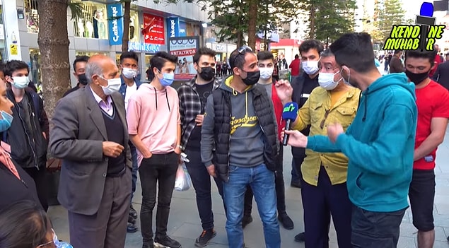 Kendine Muhabir isimli YouTube kanalı mikrofonu sokaktaki vatandaşa uzattı. O röportajda insanlar birbirine girdiler...