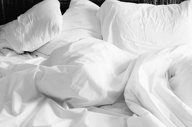Sağlıklı ve kaliteli bir uykunun tek koşulu süresi değil tabii, ne kadar sağlıklı uyuduğunuzu anlamanın belli şartları var;