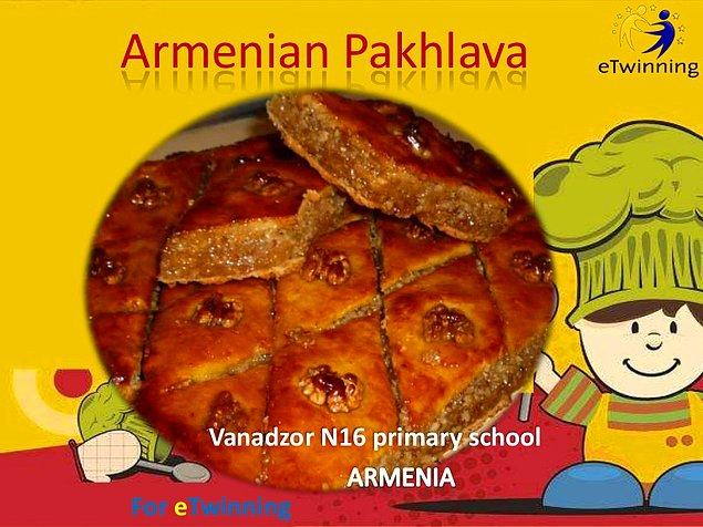 8. Ermenistan'da bolca baklava da yiyebilirsiniz.