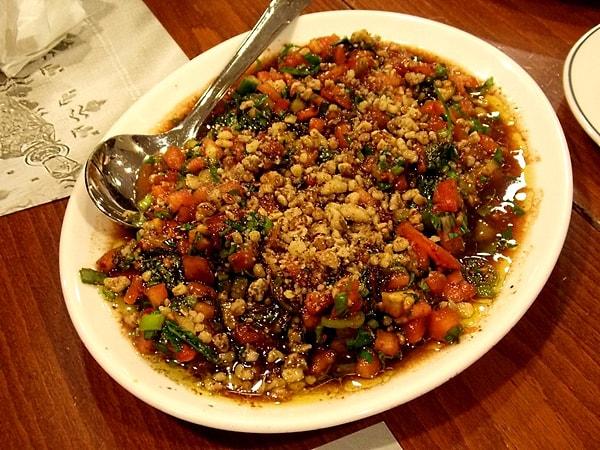 3. Gavurdağı Salatası Tarifi: