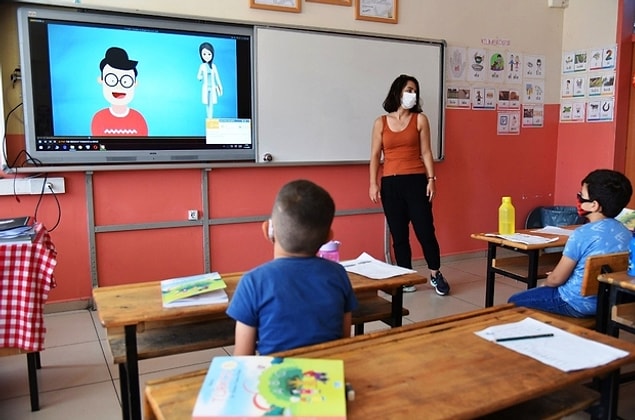 4. Öğretmenler