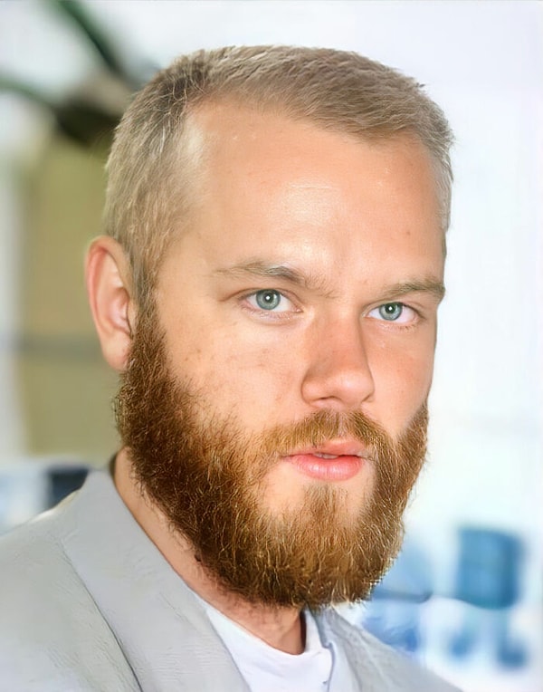 19. Ривер Феникс