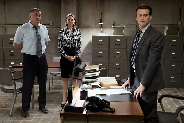 12. Mindhunter