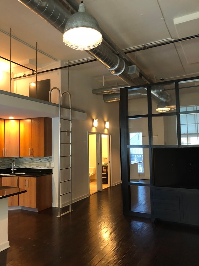 İsterseniz önce loft kavramının nasıl ortaya çıktığını anlatmakla başlayalım.