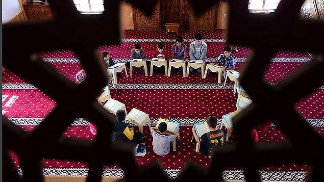"Din eğitimi Anayasaya aykırı değil"