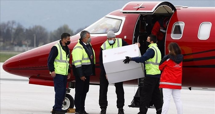 Türkiye'nin Hibe Ettiği 10 Bin Doz Aşı Bosna Hersek'e Ulaştı