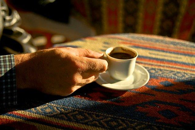 9. Türk kahvesi seven annelerimize