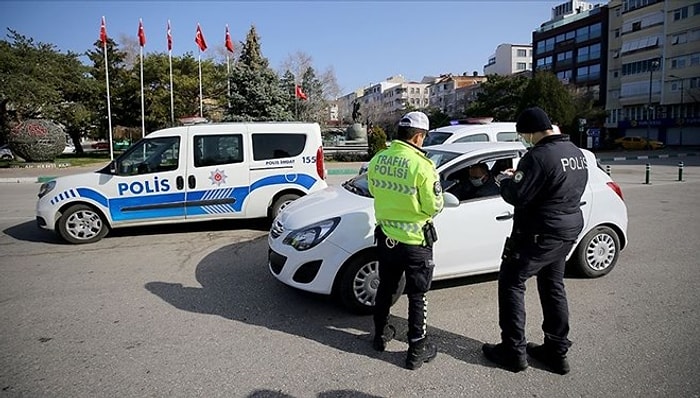 Gerekçe Sokağa Çıkma Kısıtlaması Muafiyetini Kötüye Kullanma: 3 Bin 787 Kişiye İdari İşlem Uygulandı