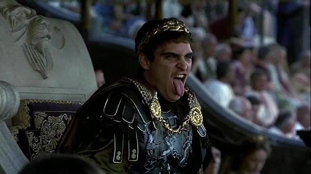 3. Kral Joffrey Baratheon, Gladyatör filmindeki Commodus'tan esinlenilerek yaratılmıştır.