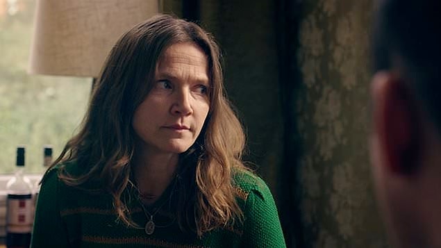 Edith karakterini canlandıran Jessica Hynes: