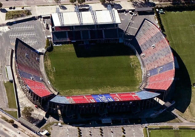 6. San Lorenzo’nun Estadio Pedro Bidegain stadına 'Estadio Nuevo Gasómetro' deniyor. Yani ‘yeni gazometre’.