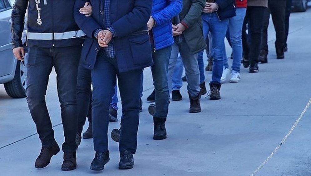 40 İlde FETÖ Operasyonu: 32'si Muvazzaf 132 Gözaltı Kararı
