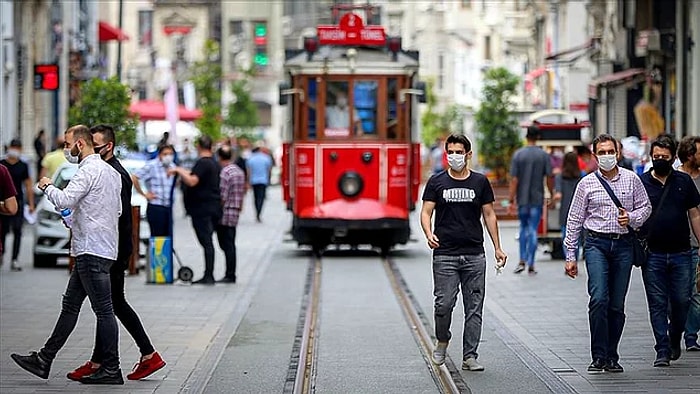 20 Yaş Altı Sokağa Çıkma Saatleri Neler? 65 Yaş Üstü Ulaşım Yasağı Var Mı?