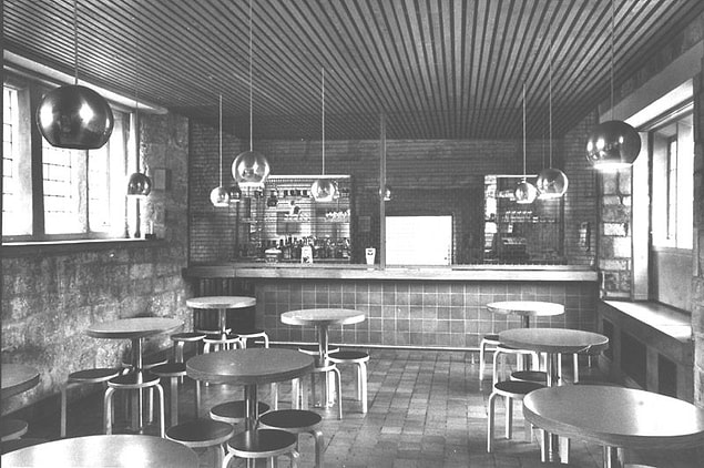 10. 60'lar Bar