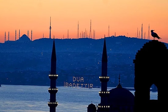 Bu Akşam İftar Saat Kaçta? İl İl Tüm Türkiye İçin Ramazan Ayı İmsakiyesi…