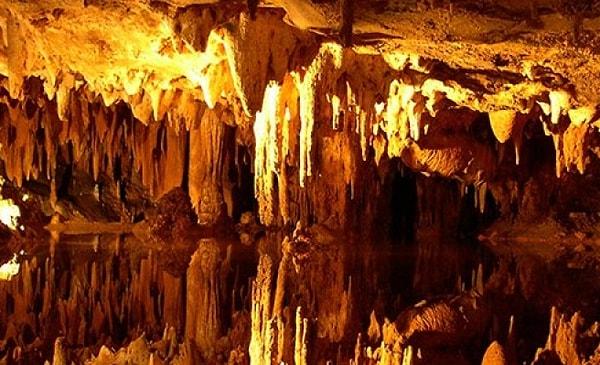 5. Damlataş Mağarası - Antalya