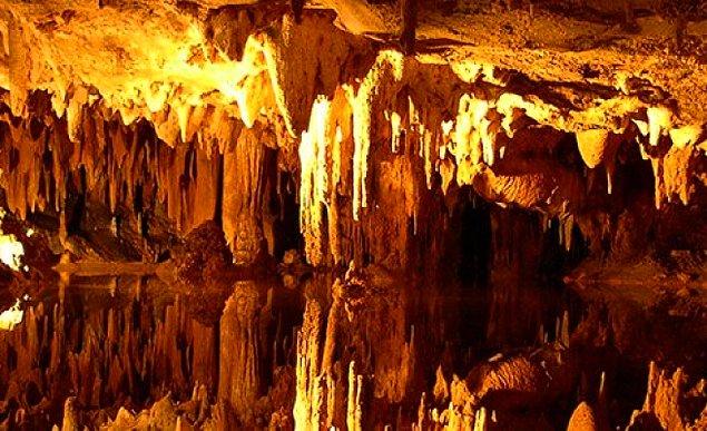 5. Damlataş Mağarası - Antalya