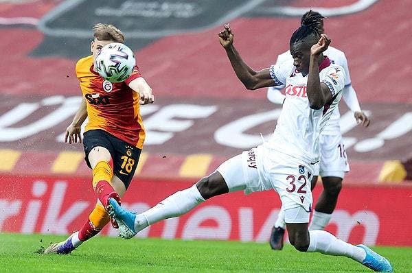 Beraberlik serisini 5 maça çıkaran Trabzonspor ise puanını 60'a yükseltti.