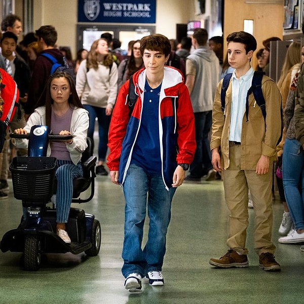 10. И наконец, она - шоураннер, сценарист, продюсер и звезда нового комедийного ситкома «Чэд». Педрад играет 14-летнего мальчика, который учится преодолевать неловкие моменты школьной жизни