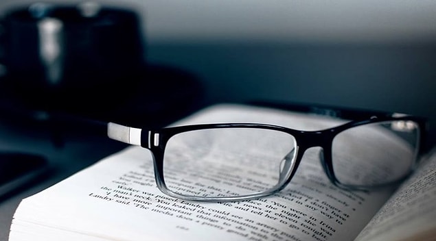 8. Bu nedenle yalnızlığı ile barışık olanlarımız, genelde entelektüel ve zeki olanlarımızdır.