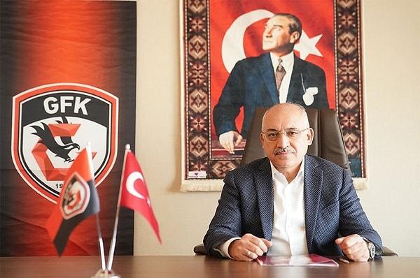 Gaziantep FK Başkanı Mehmet Büyükekşi de ''Bize de bir takım duyumlar geldi, kadro dışı bırakıp savunma istedik. Savunmaları gelince karar vereceğiz'' dedi.